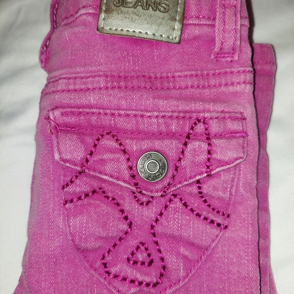 Multiple Outfits 2T - Picture 2 of 16